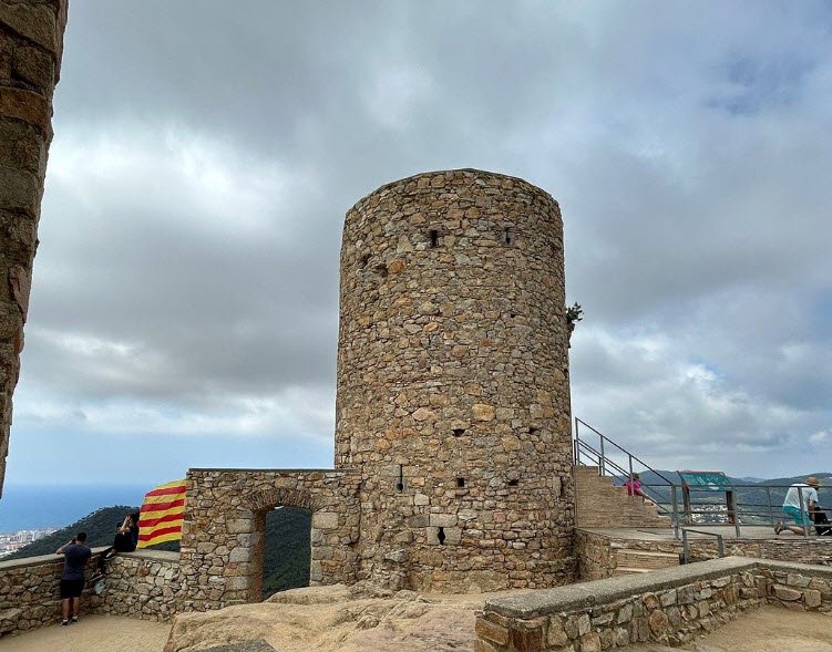 Castell de Burriac, Spain